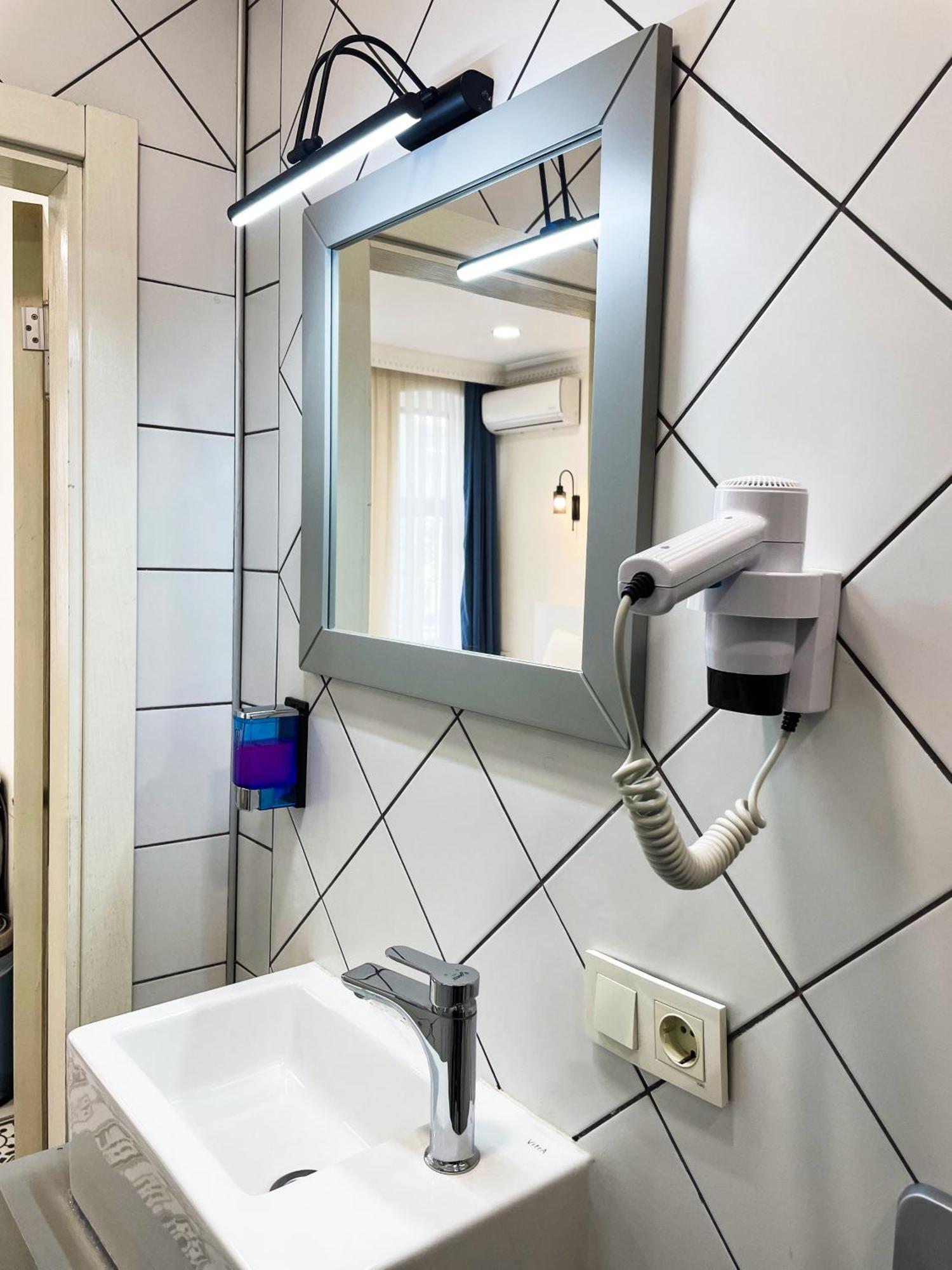Aparthotel Royal Pera Taksim à Istambul Extérieur photo