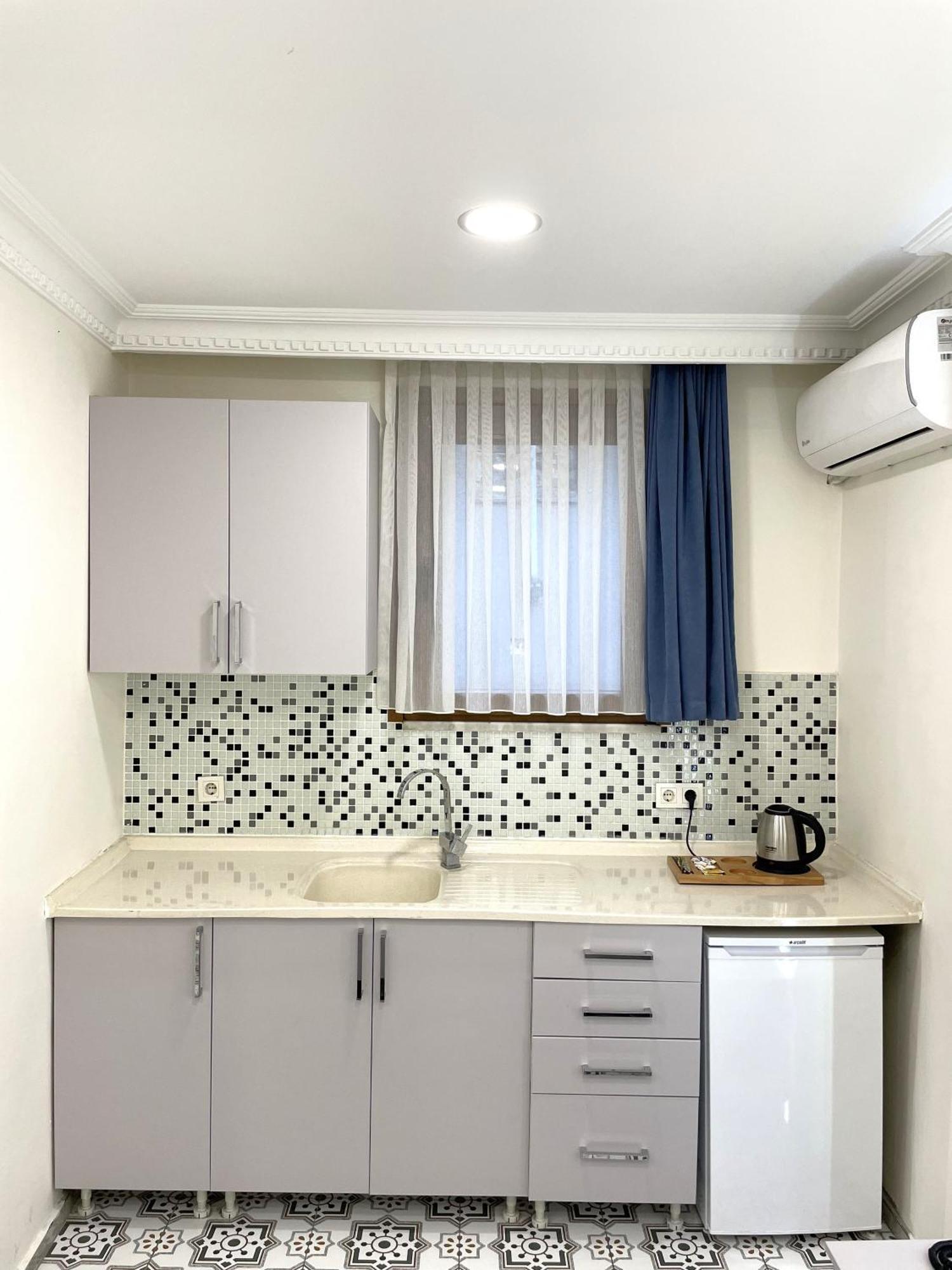 Aparthotel Royal Pera Taksim à Istambul Extérieur photo