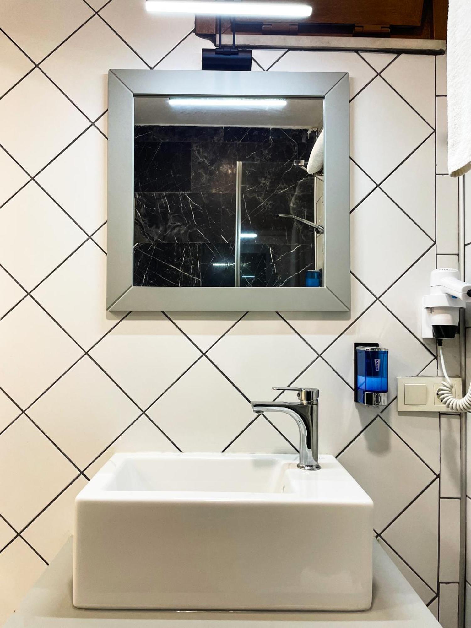 Aparthotel Royal Pera Taksim à Istambul Extérieur photo