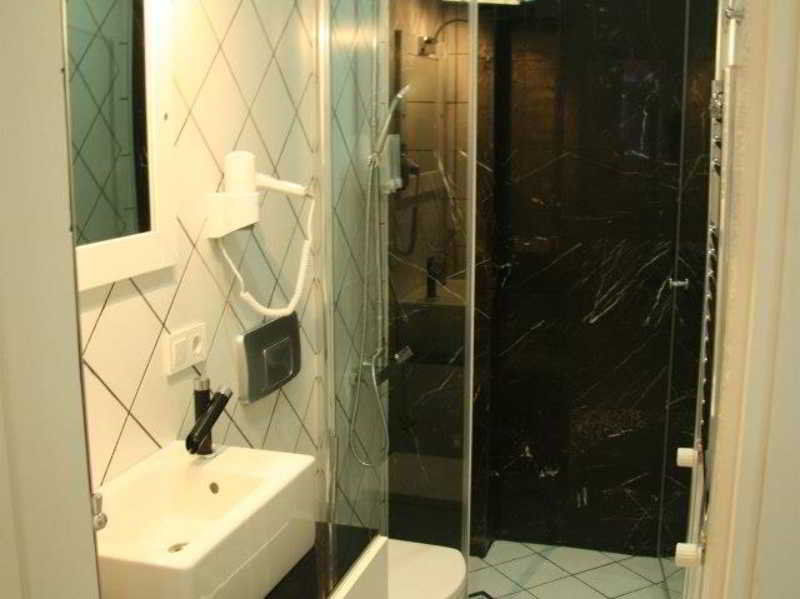 Aparthotel Royal Pera Taksim à Istambul Extérieur photo